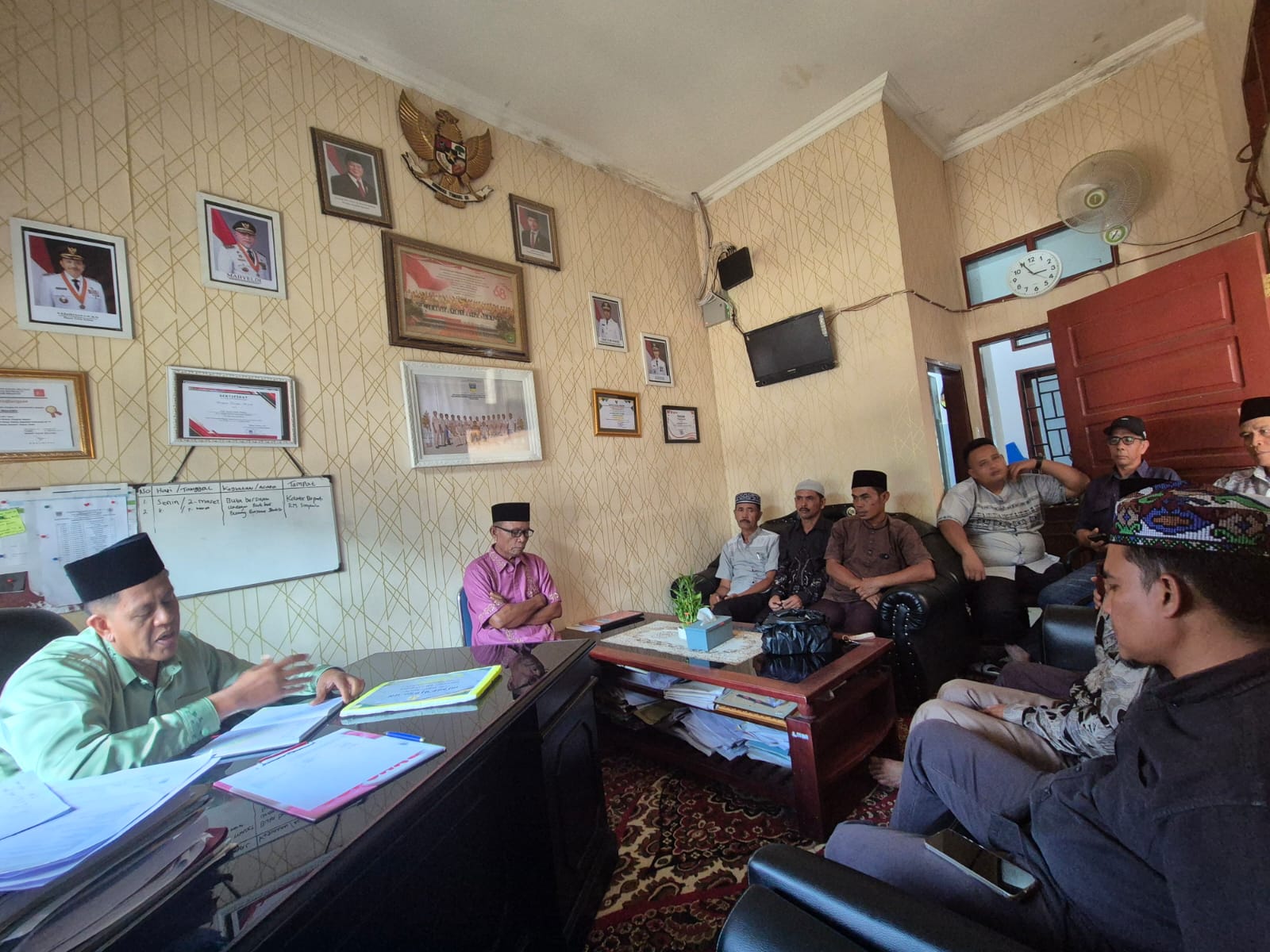 BUMNag Madani Lubuk Malako Serahkan SHU 2025 Kepada Ninik Mamak Sebanyak Rp. 95.616.498Juta